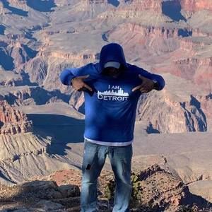 Meet your Posher, Armando